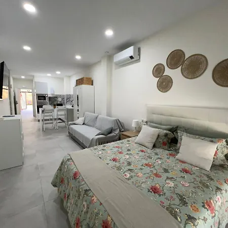 Centro Estudio Precioso 4 *